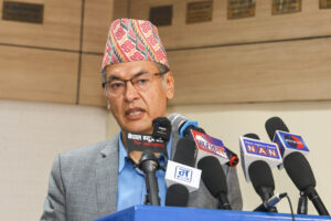 बिनाकारण सरुवा गर्यो सरकारको मनसाय राम्रो भएको भए सहयोग गर्न तयार थिएँ: हितेन्द्रदेव शाक्य